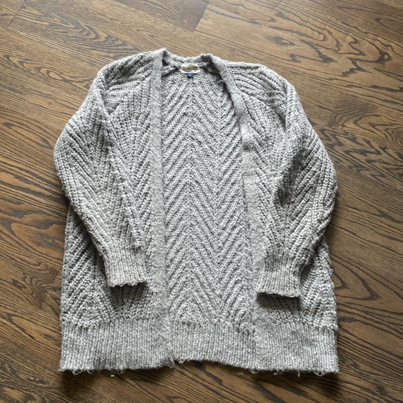 Universal Thread Grey Cardigan - Picture 1 of 4